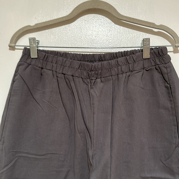 New without tags Iinen-like cropped pants - Picture 3 of 6